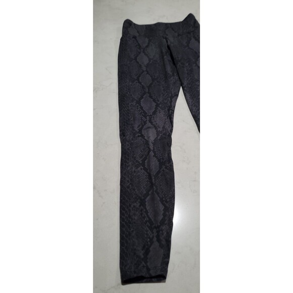Express One Eleven Snakeskin Print Gray Leggings Gym Yoga Excercise Run XS NWOT - Picture 7 of 12